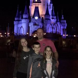 Meet your Posher, Holly